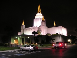 Oakland Temple at Night