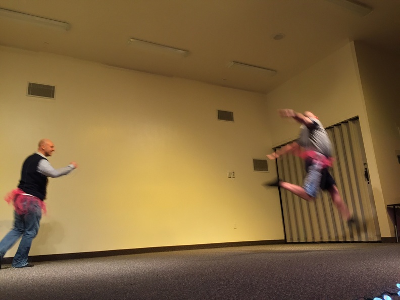 2015-12-11 20.15.38 HDR - 2015-12-11 20.15.38 HDR.jpg 2015-12-11 20.15.38 HDR.jpg